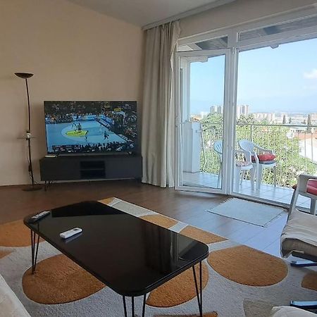 Appartamento Skopje Panorama Esterno foto