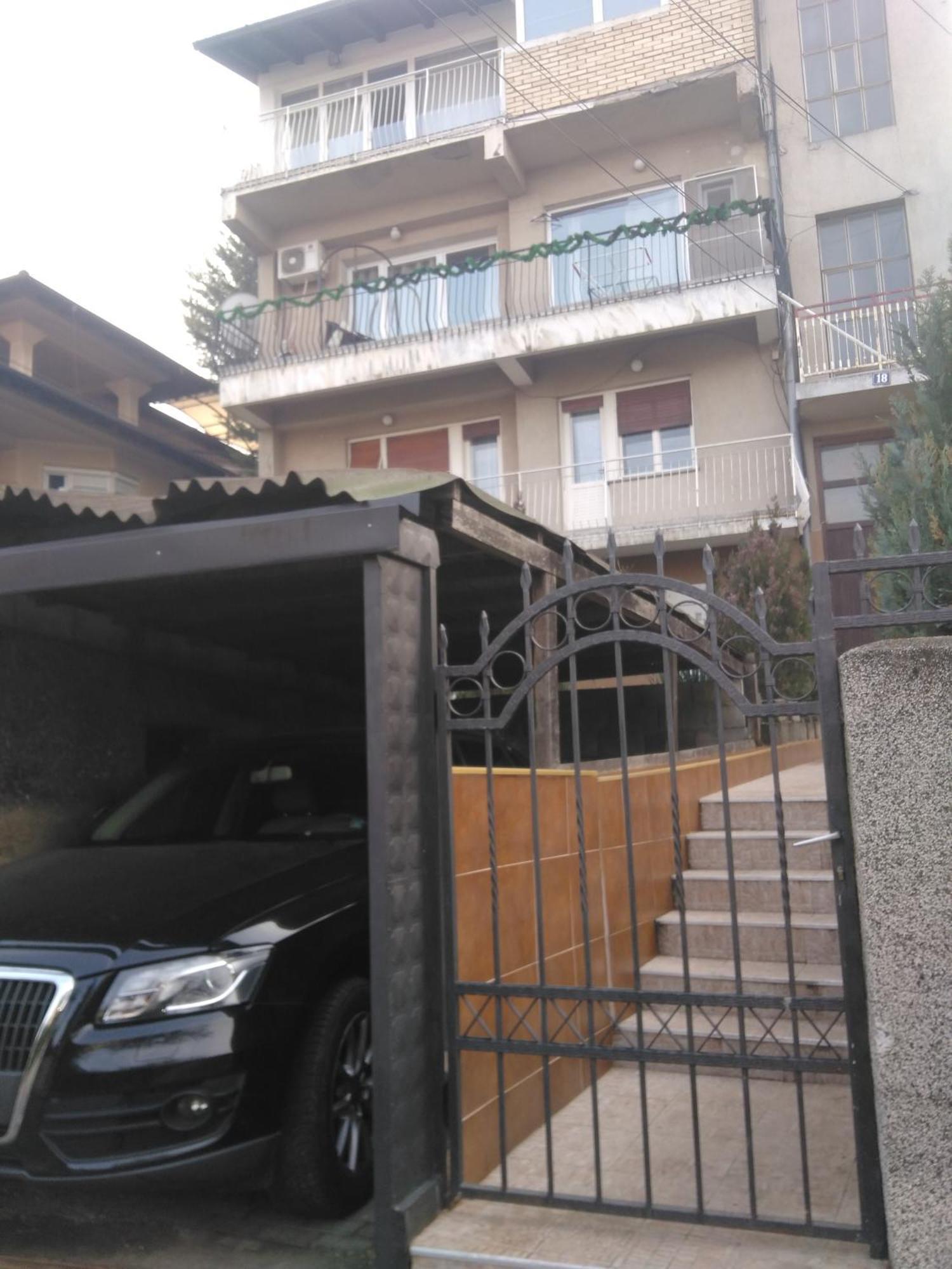 Appartamento Skopje Panorama Esterno foto